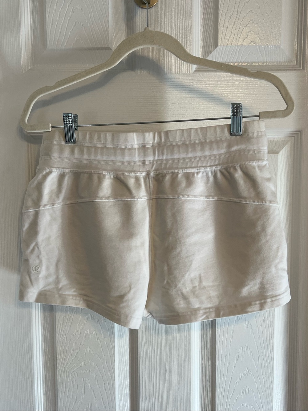 Lululemon Loop Back Short (2”) - Picture 4 of 7